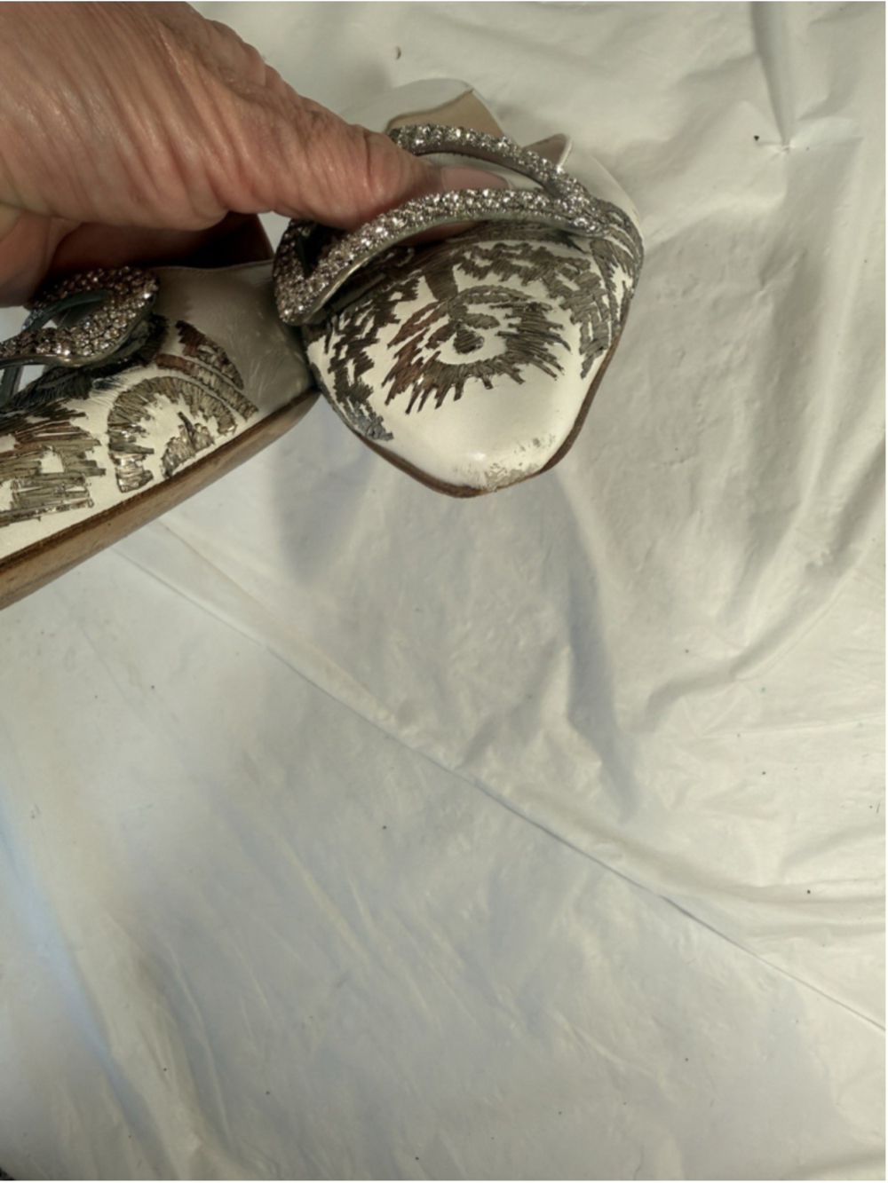 Manolo Blahnik Leather Mules White Graphic Print Crystals - Picture 10 of 14